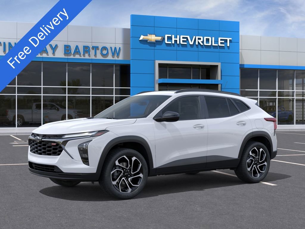 New 2026 Chevrolet Trax RS w/ Sunroof Package FWD image 2