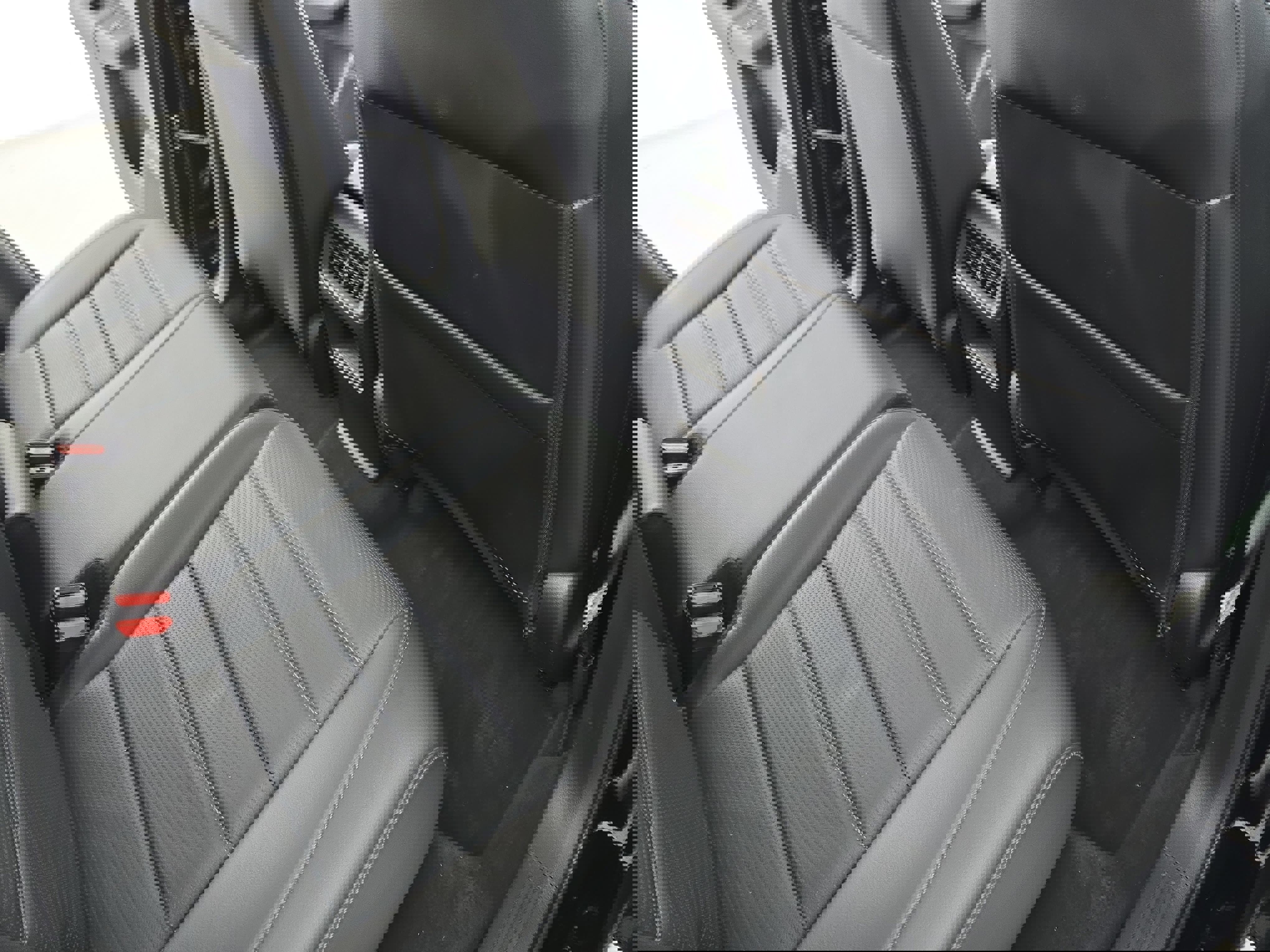 Used 2023 Honda CR-V EX-L image 11