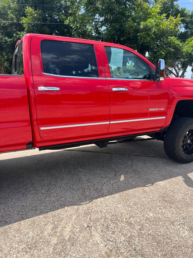 Used 2019 Chevrolet Silverado 2500 LTZ AWD/4WD image 11