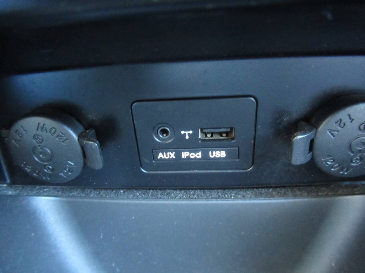 Used 2013 Kia Sorento LX FWD image 25