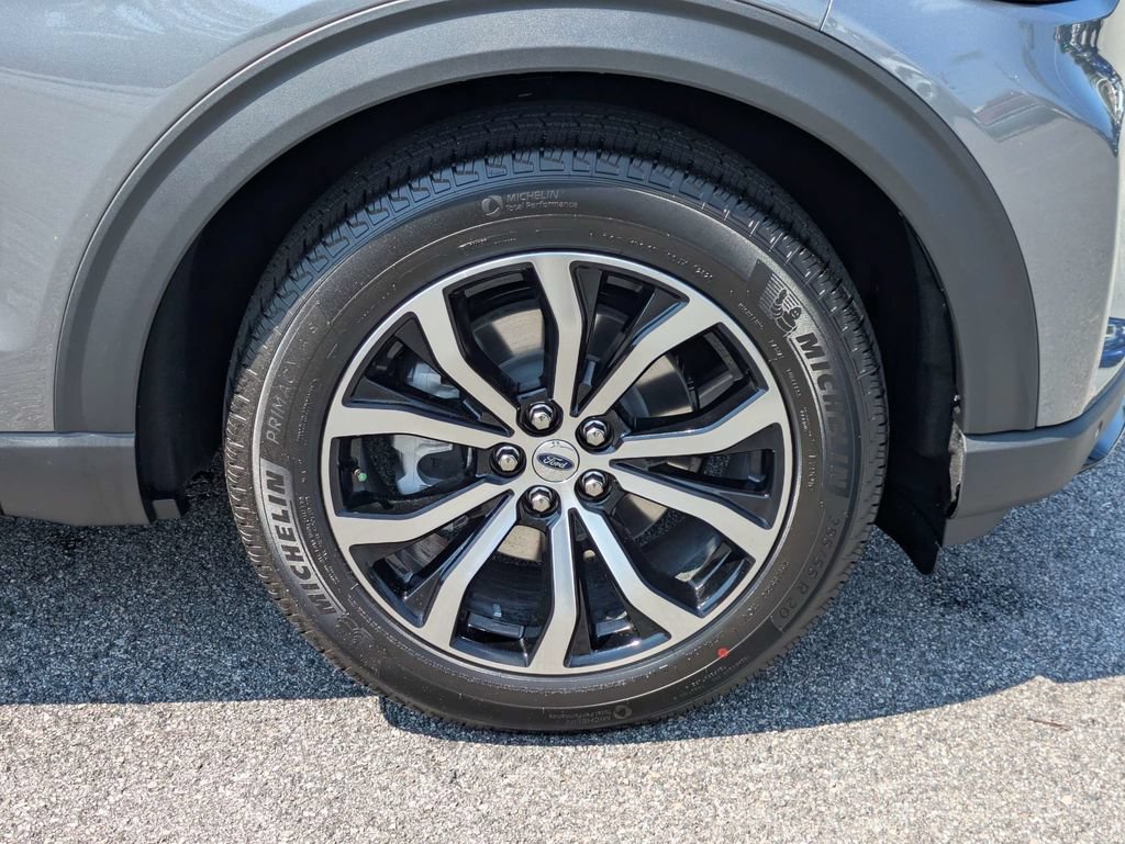 New 2027 Ford Explorer ST-Line RWD image 11