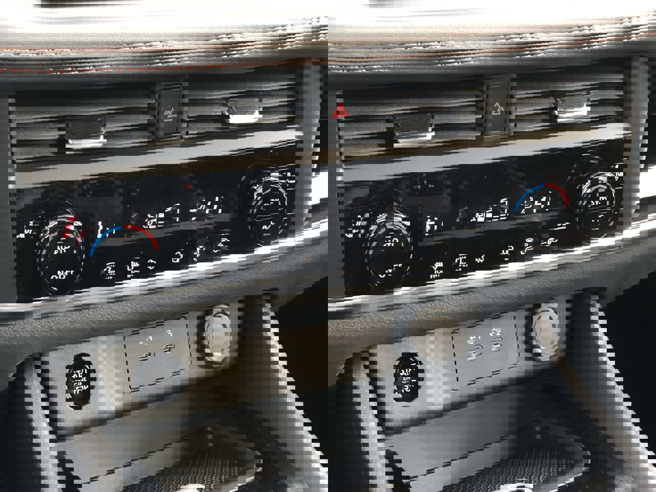 New 2026 Nissan Rogue Rock Creek image 30