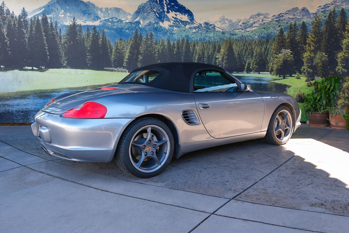 Used 2004 Porsche Boxster S RWD image 6