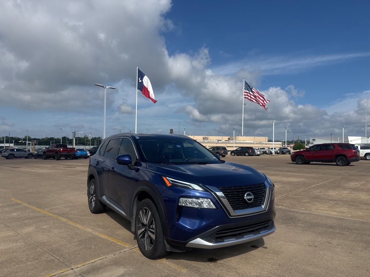 Certified 2023 Nissan Rogue Platinum w/ Platinum Premium Package FWD image 1