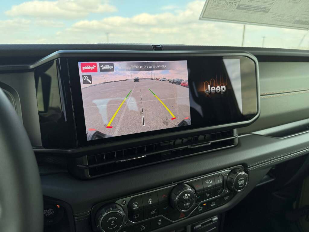 New 2026 Jeep Gladiator Mojave image 33