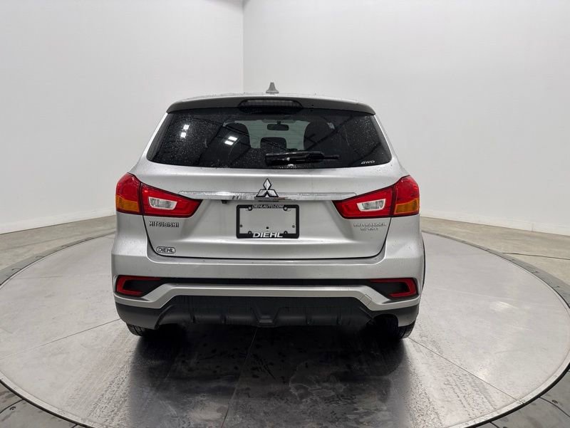 Used 2019 Mitsubishi Outlander Sport ES AWD/4WD image 3