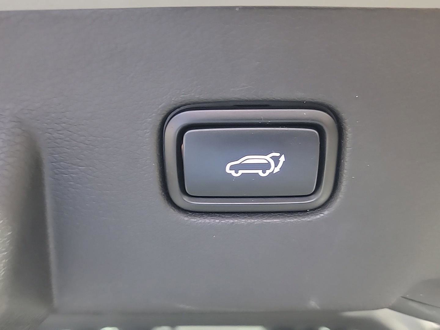 Used 2023 Kia Sportage X-Line w/ X-Line Premium Package image 8