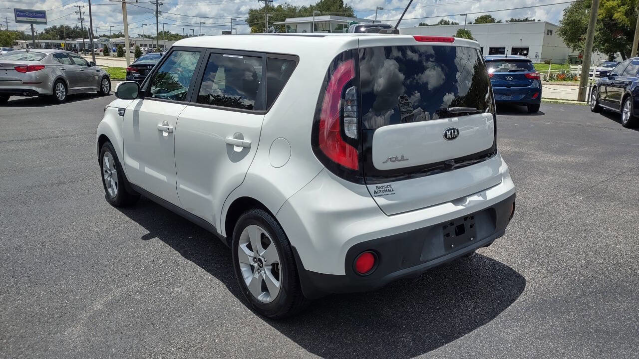 Used 2017 Kia Soul w/ Convenience Package image 5