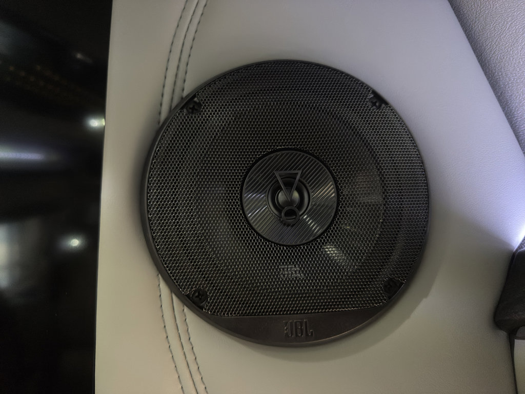 New 2025 Chevrolet Express 2500 image 27