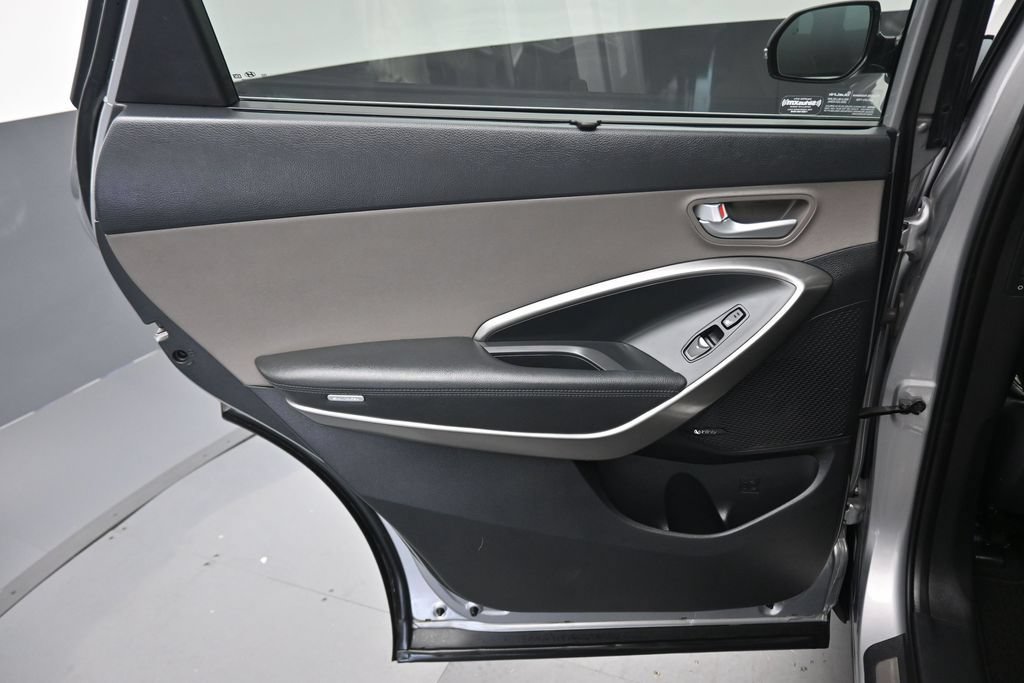 Used 2018 Hyundai Santa Fe AWD w/ SE Ultimate Tech Package 03 image 37