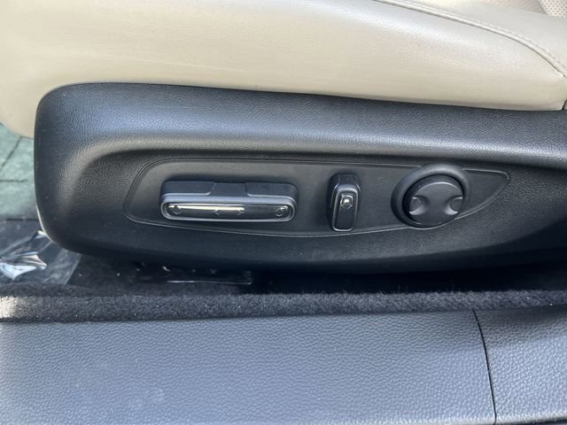 Used 2023 Honda Accord EX-L image 10