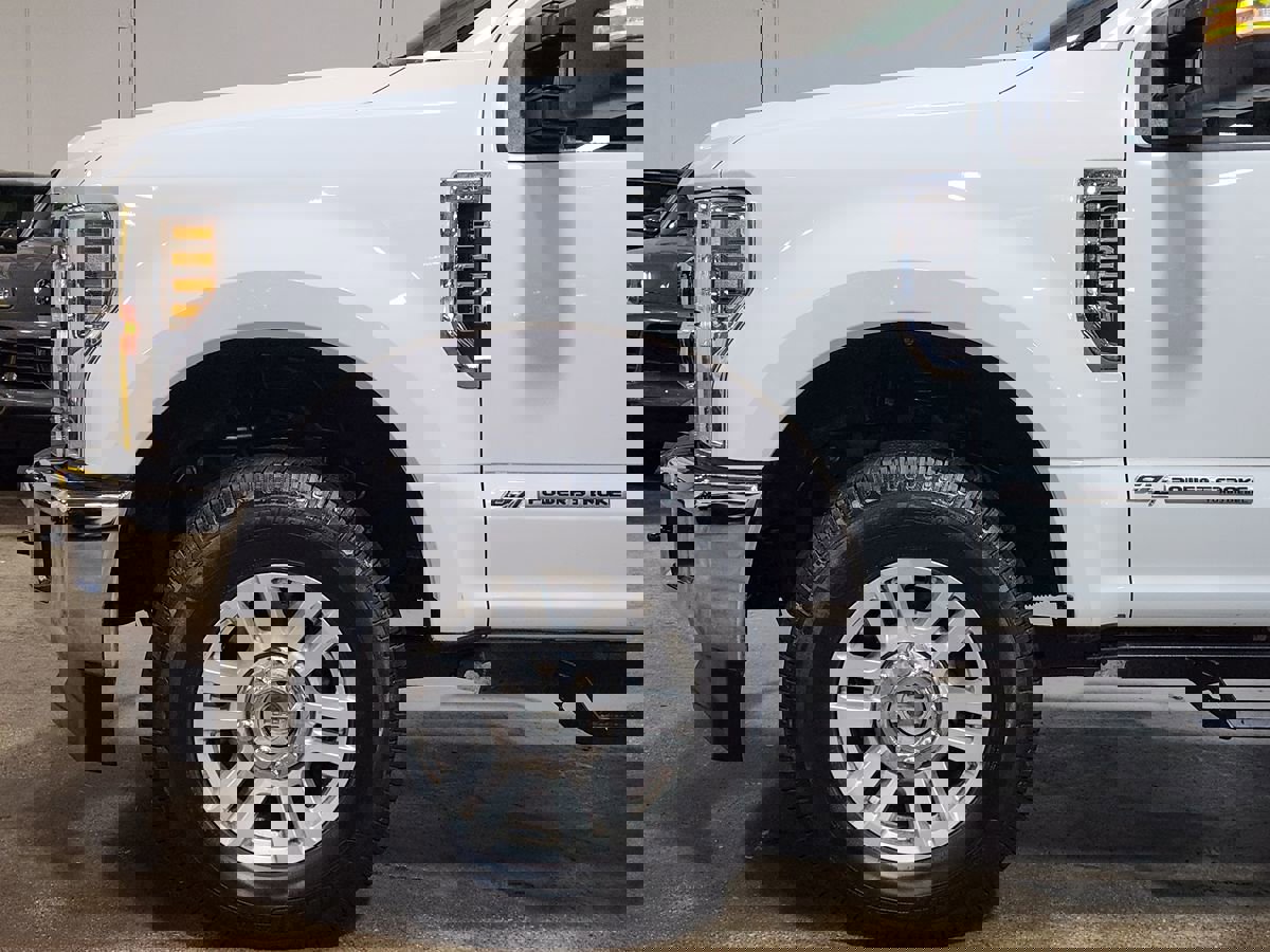 Used 2018 Ford F250 XLT w/ XLT Value Package image 5