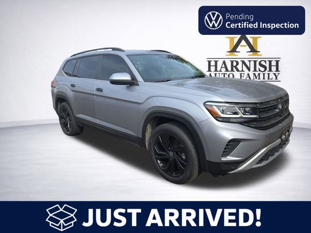 Certified 2023 Volkswagen Atlas SE w/ Panoramic Sunroof Package AWD/4WD image 1