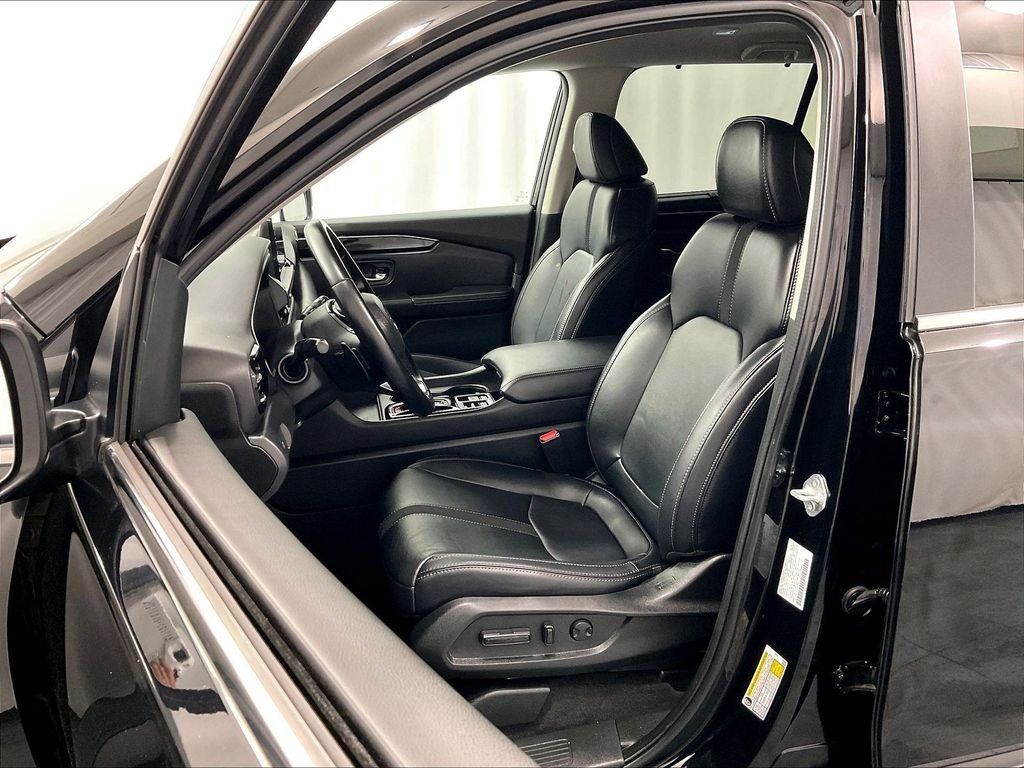 Used 2023 Honda Pilot EX-L image 10