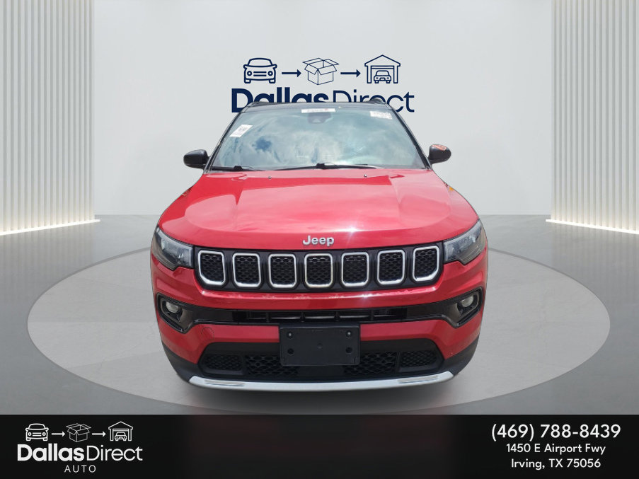 Used 2023 Jeep Compass Limited image 3