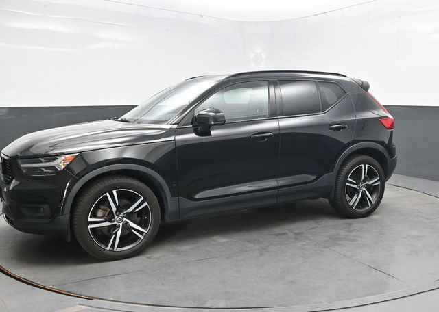 Used 2019 Volvo XC40 T5 R-Design AWD/4WD image 3