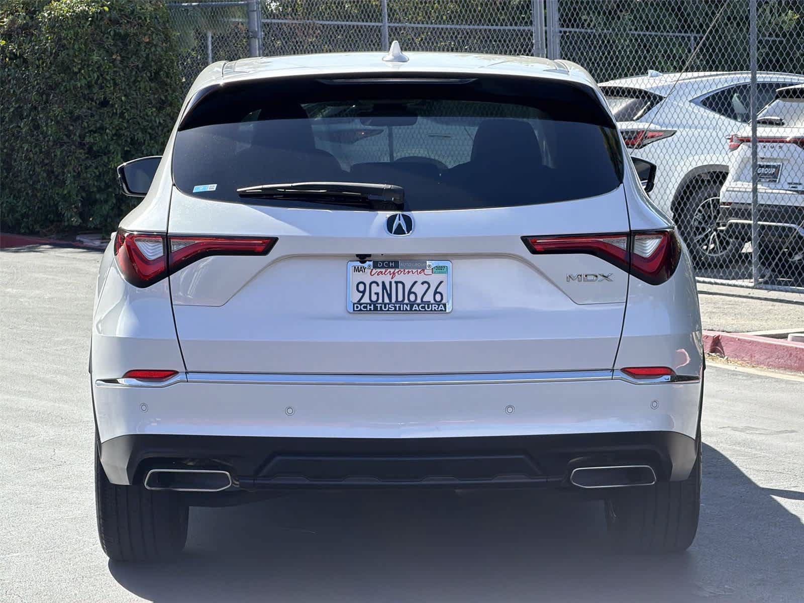 Used 2023 Acura MDX w/ Technology Package FWD image 6
