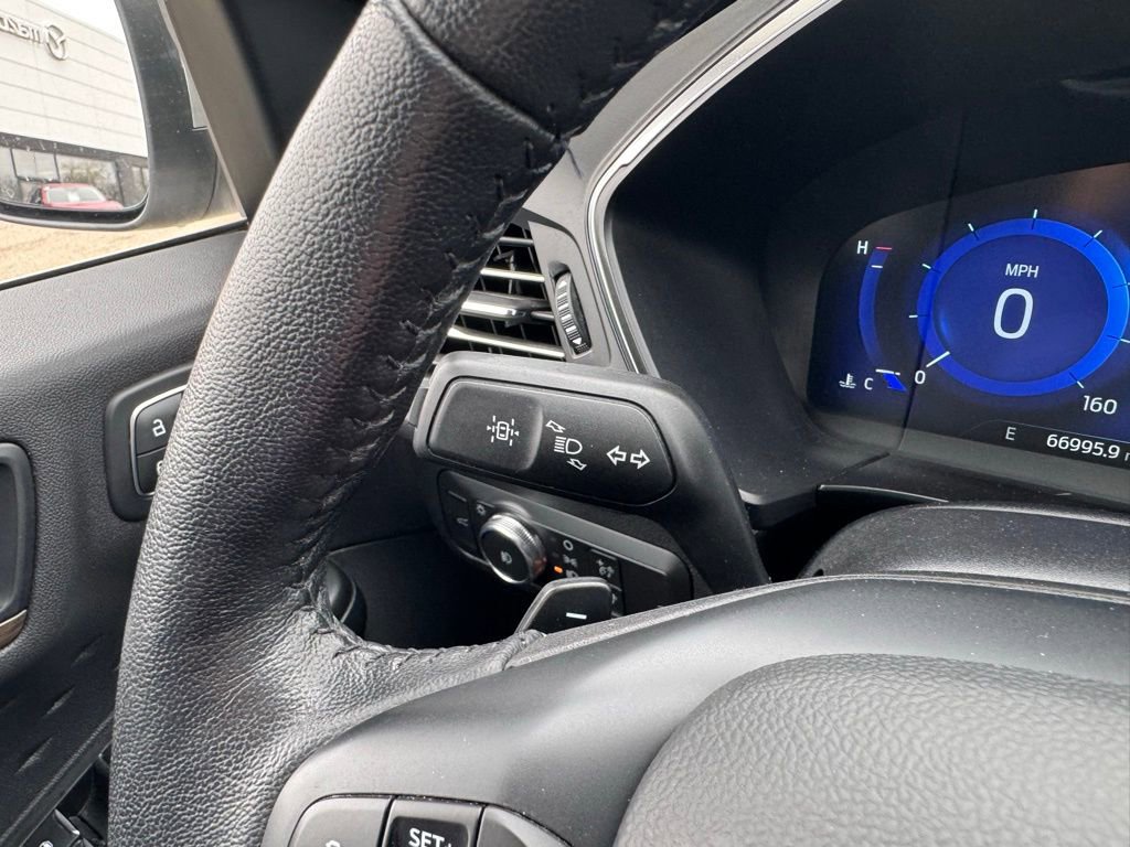 Used 2020 Ford Escape Titanium AWD/4WD image 26