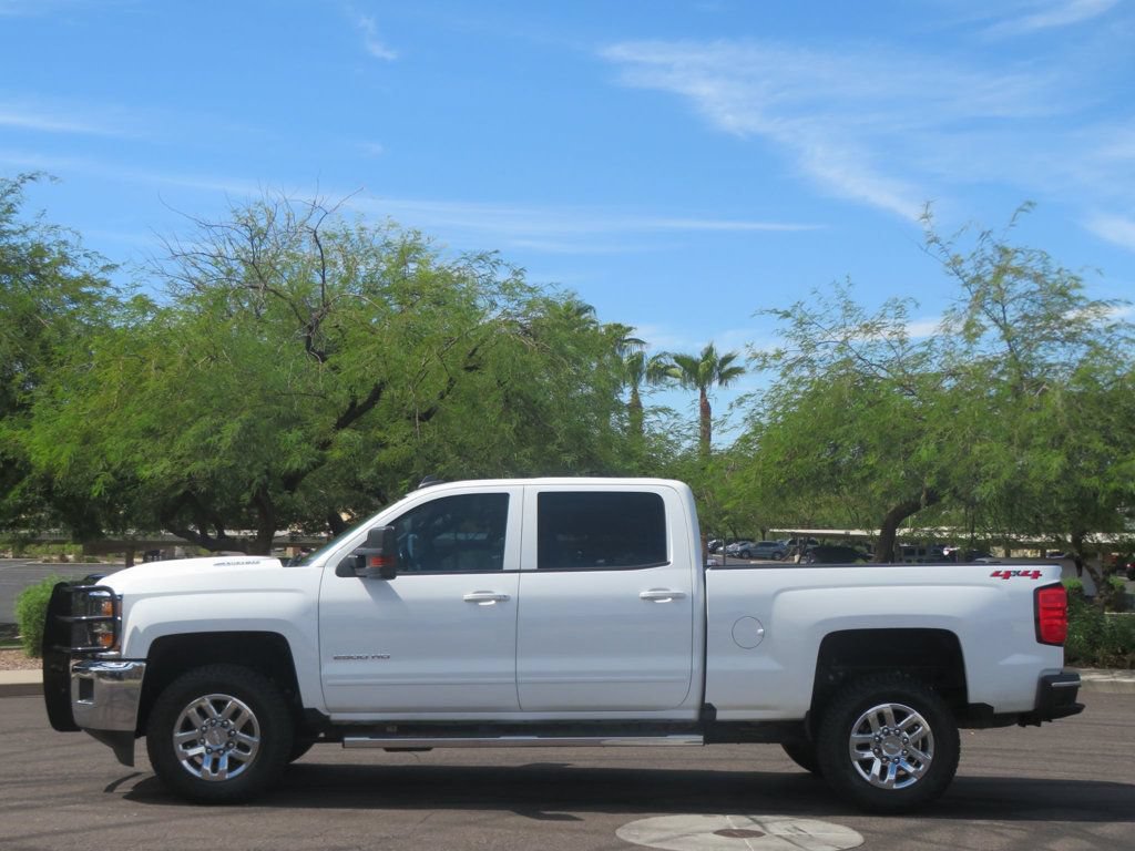 Used 2019 Chevrolet Silverado 2500 LT w/ LT Convenience Package AWD/4WD image 2