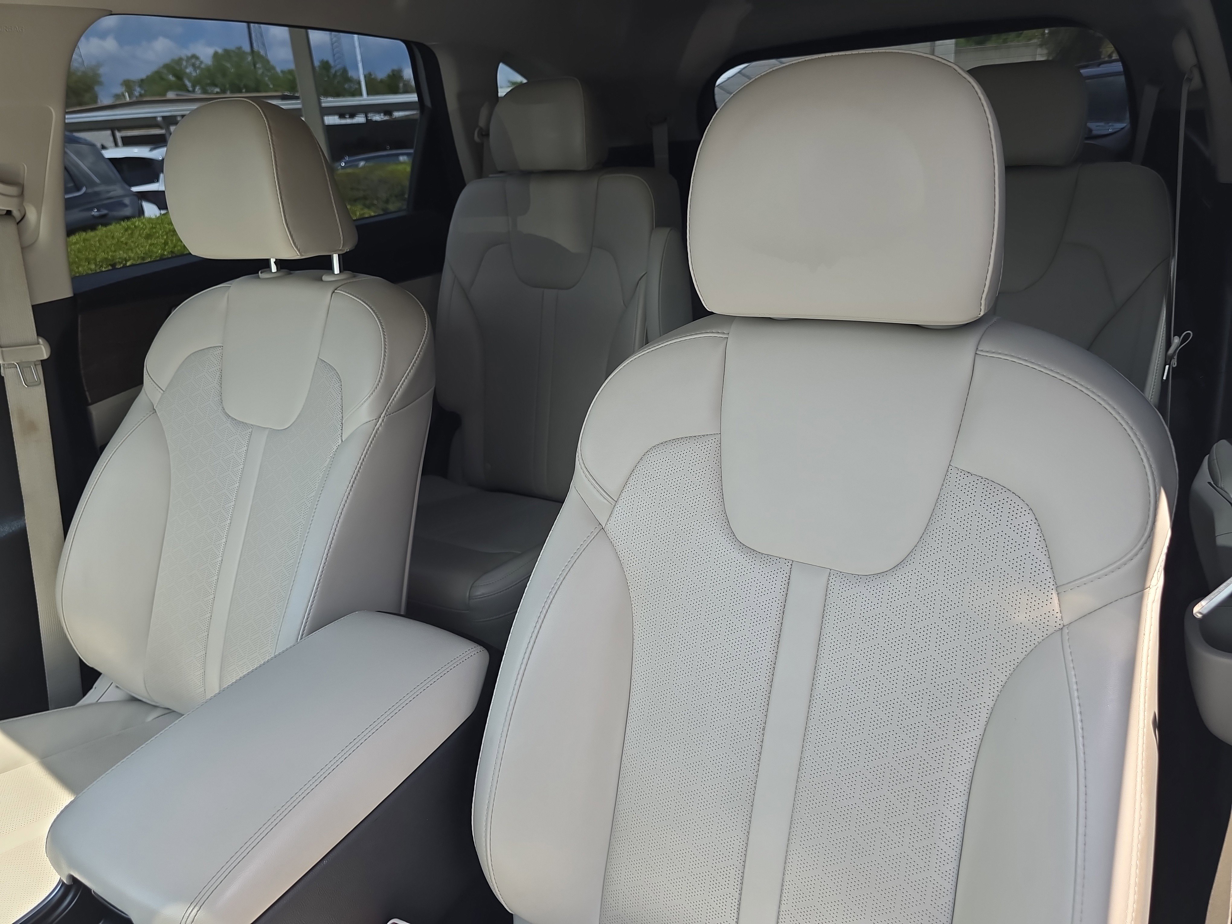 Certified 2021 Kia Sorento EX FWD image 23