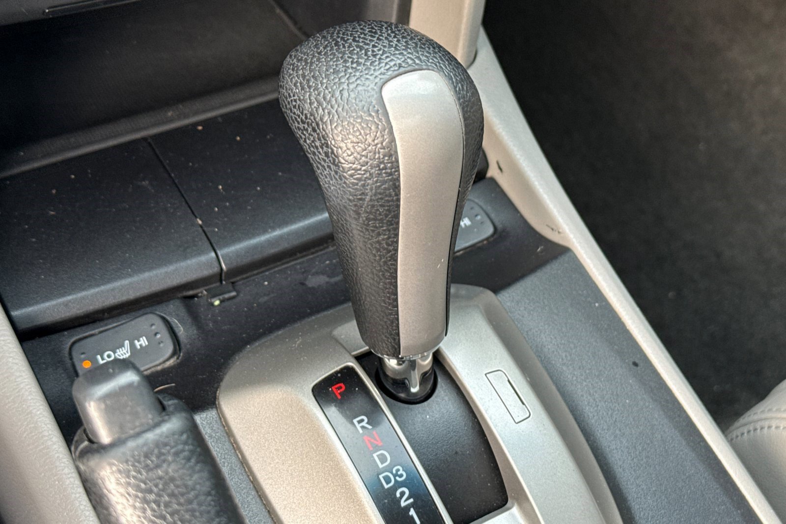 Used 2010 Honda Accord EX-L image 16