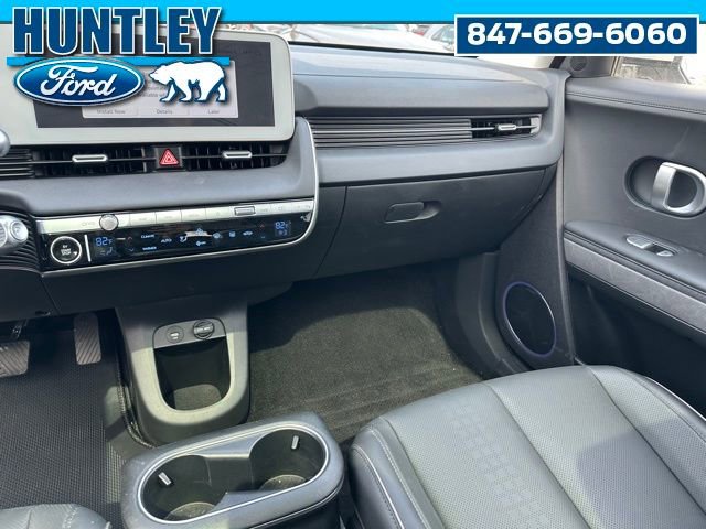 Used 2024 Hyundai Ioniq 5 Limited image 17