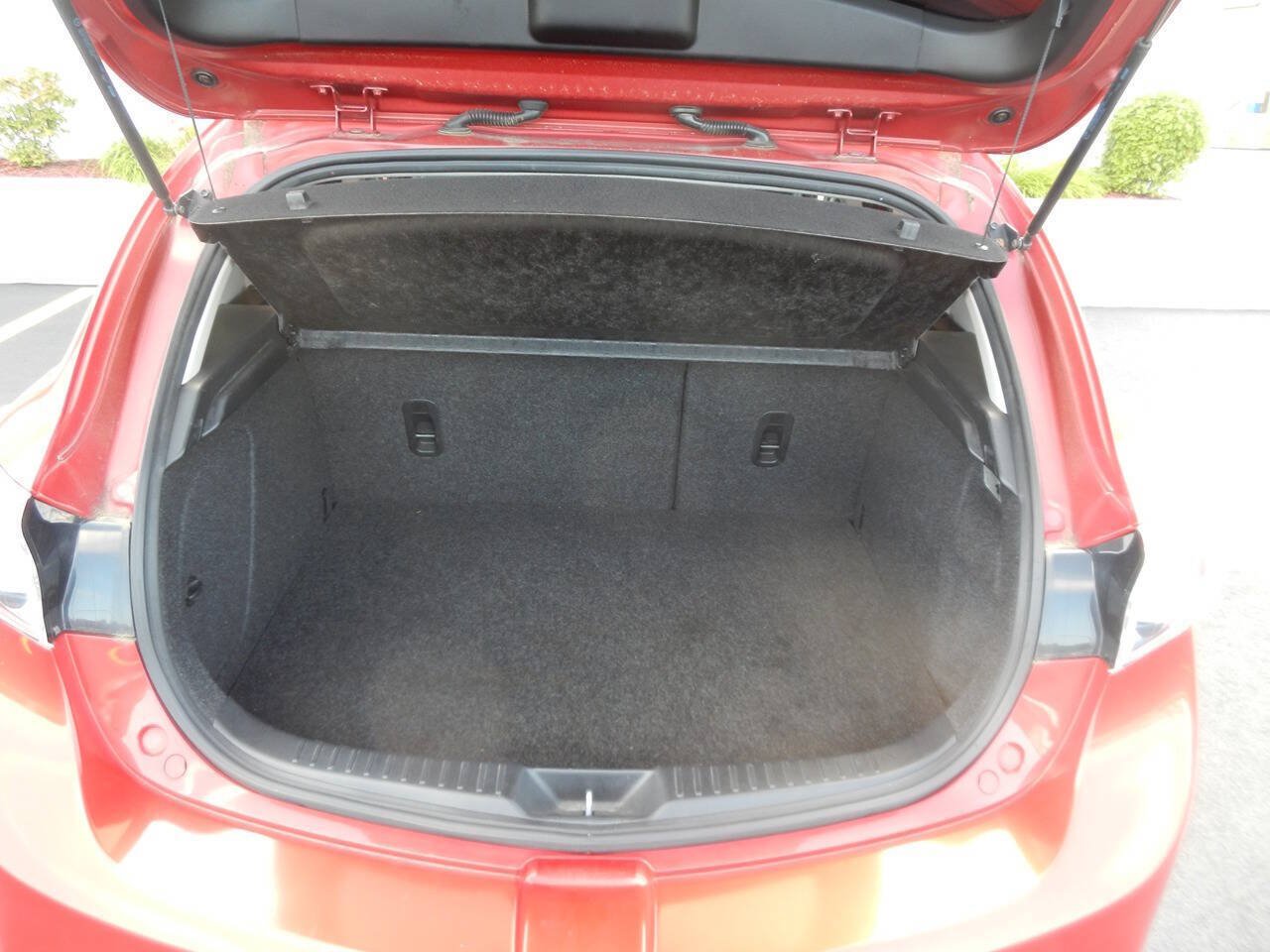 Used 2011 MAZDA MAZDA3 s Grand Touring w/ Tech Pkg FWD image 43