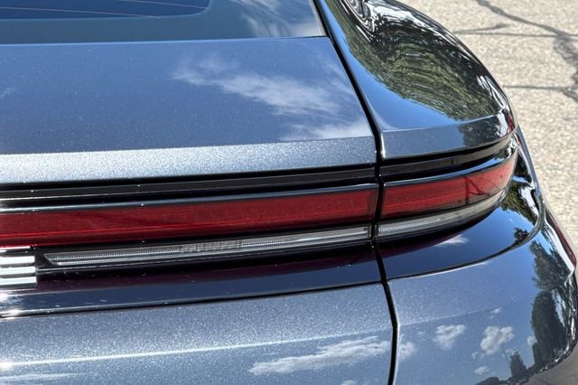 Used 2024 Porsche Panamera RWD image 52
