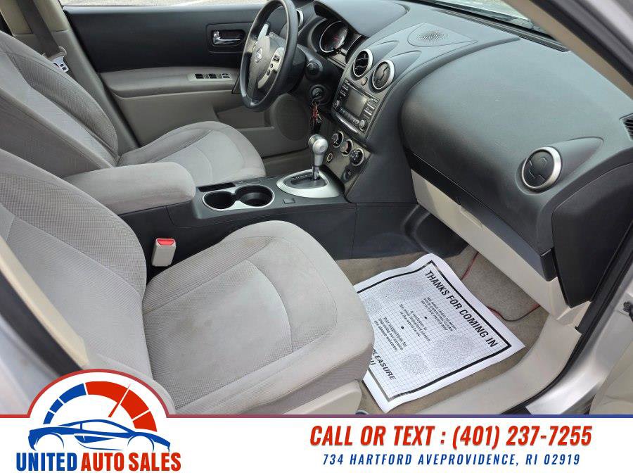Used 2015 Nissan Rogue S w/ Convenience Package image 13