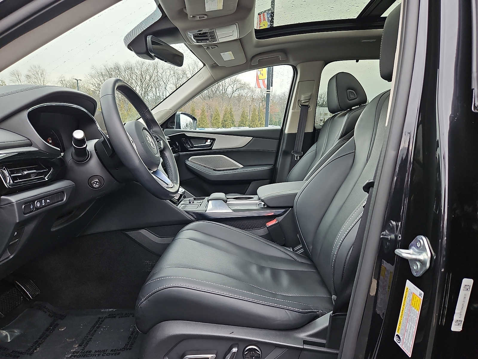 Certified 2023 Acura MDX SH-AWD w/ Technology Package image 18