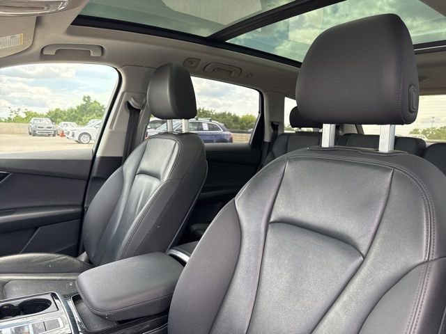 Used 2021 Audi Q7 3.0T Premium Plus AWD/4WD image 14