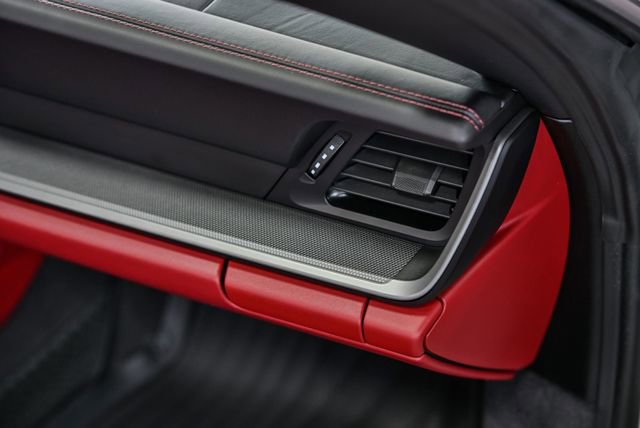 Used 2023 Porsche 911 Carrera image 36