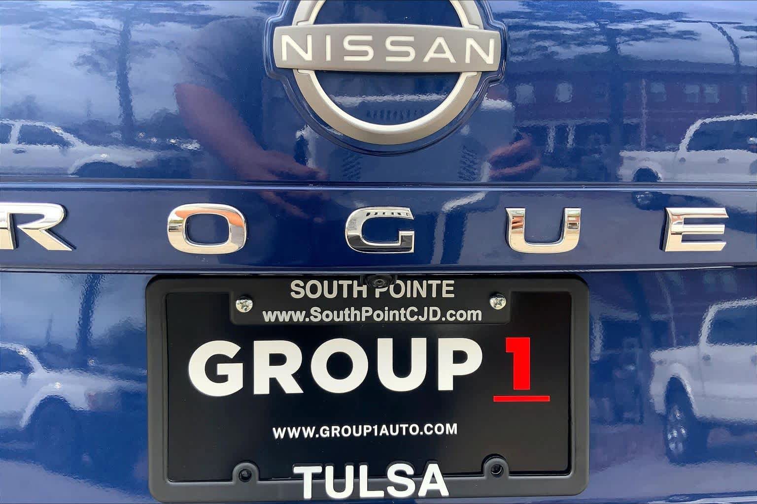 Used 2023 Nissan Rogue SV w/ SV Premium Package AWD/4WD image 10
