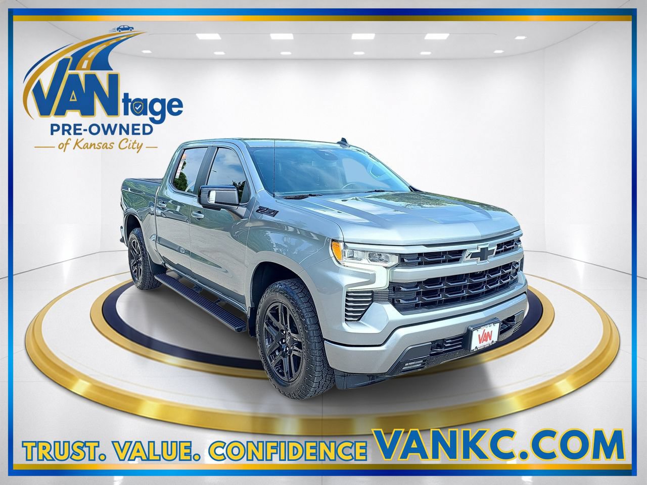 Certified 2023 Chevrolet Silverado 1500 RST w/ Convenience Package II AWD/4WD image 3