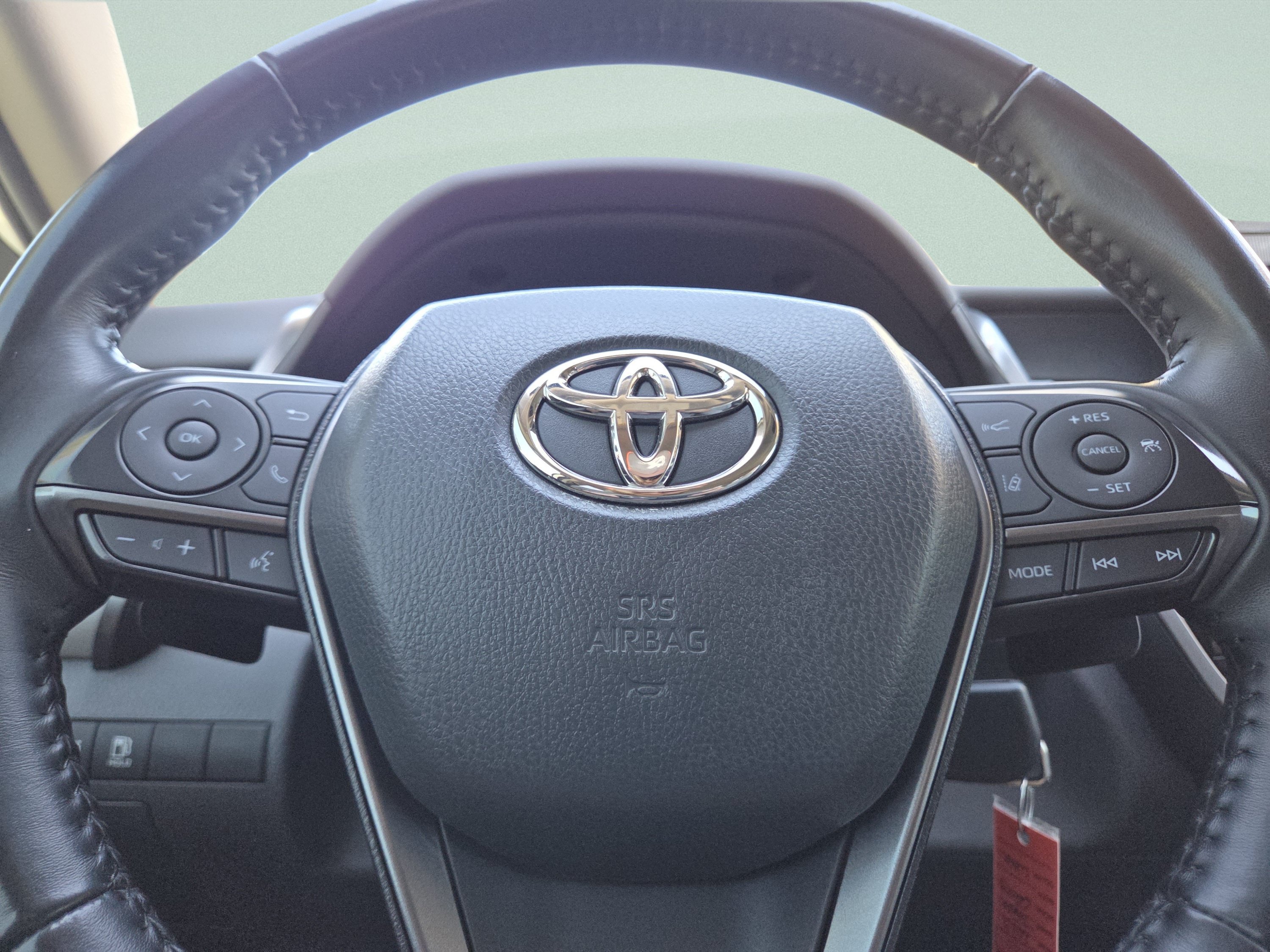 Used 2023 Toyota Camry SE AWD/4WD image 26