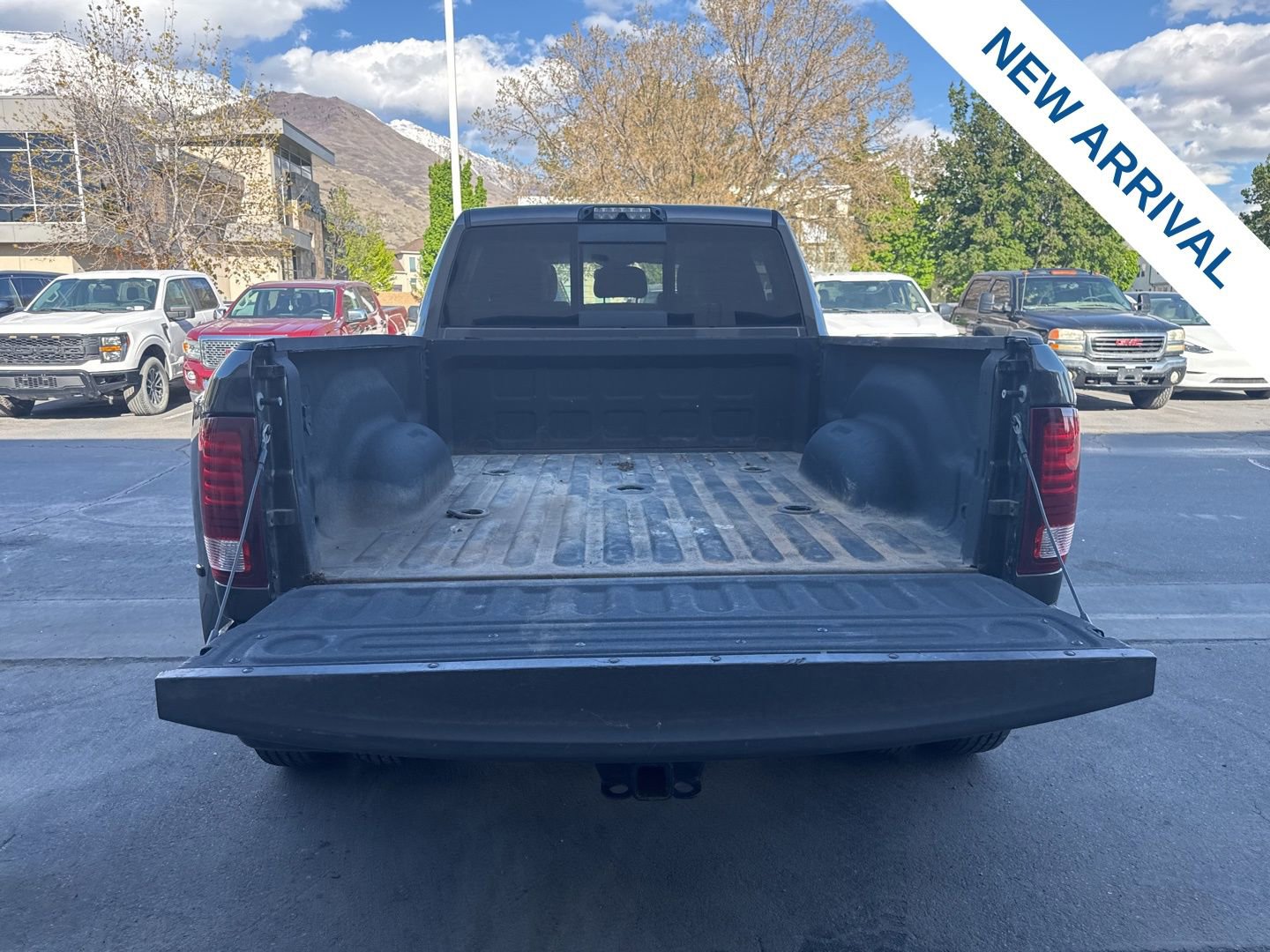 Used 2017 RAM 3500 Laramie Longhorn AWD/4WD image 13