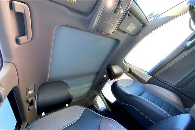 Used 2023 Volkswagen Taos SEL image 13