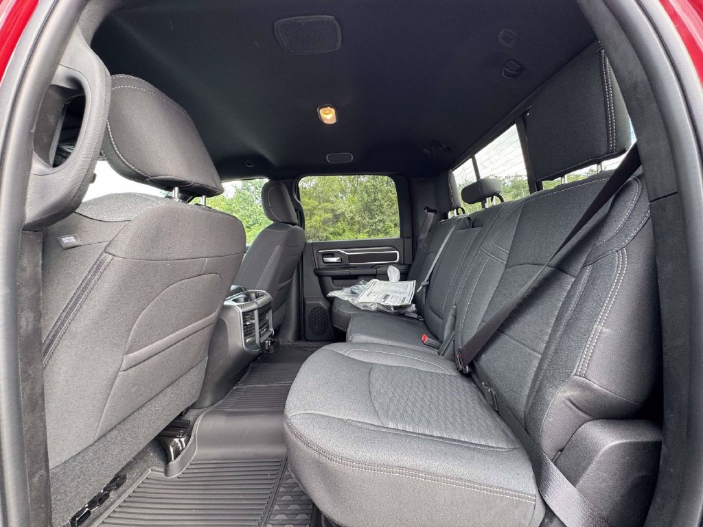 New 2026 RAM 2500 Big Horn AWD/4WD image 14