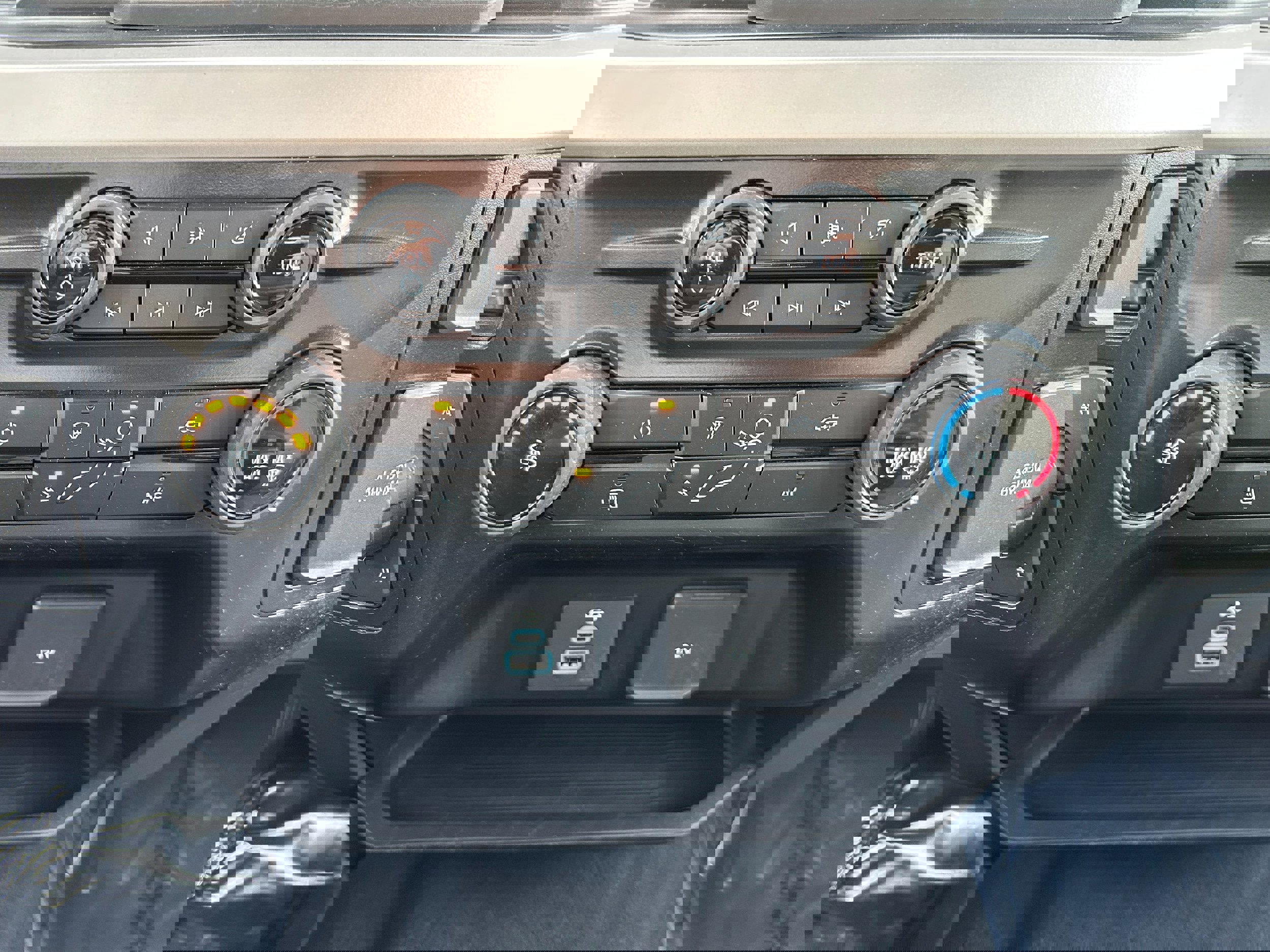 Certified 2024 Ford F250 XLT image 22