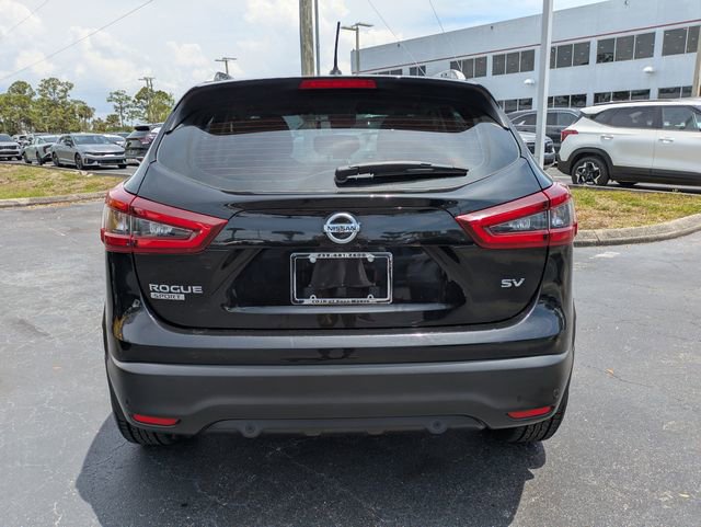 Used 2020 Nissan Rogue Sport SV FWD image 5