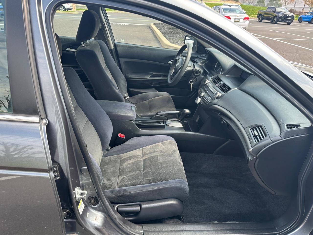Used 2010 Honda Accord LX image 15