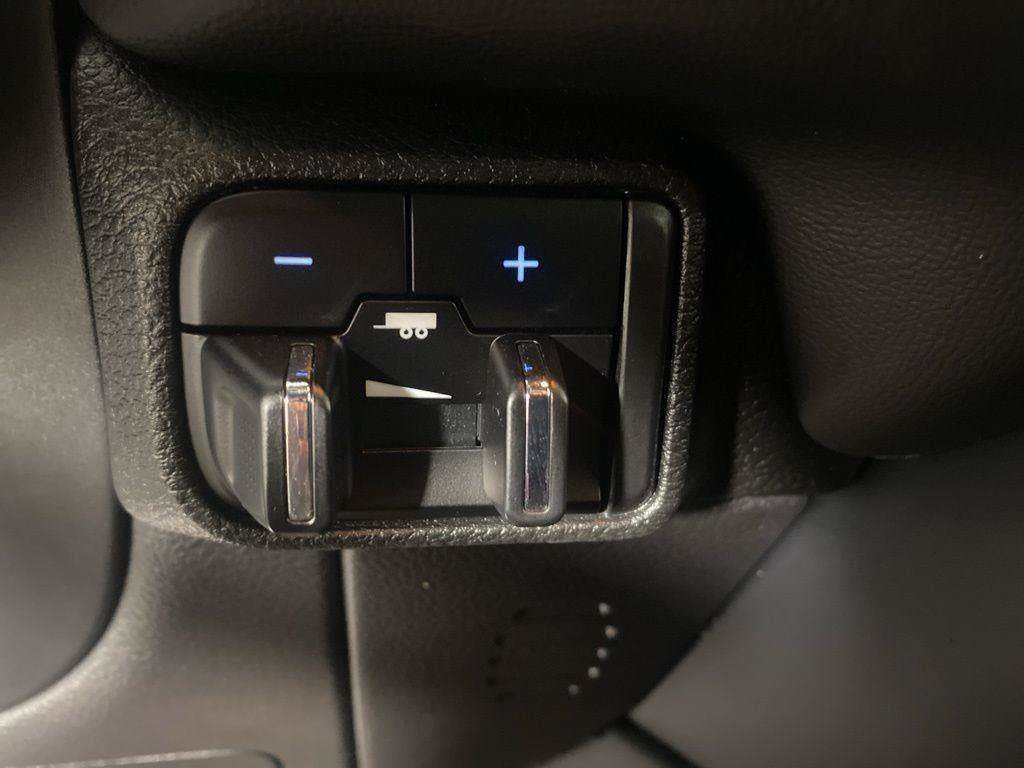 Used 2025 Dodge Durango R/T AWD/4WD image 41