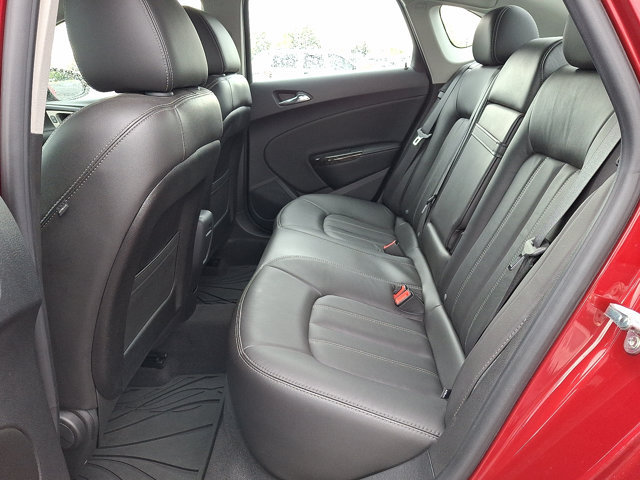 Used 2014 Buick Verano Leather FWD image 11