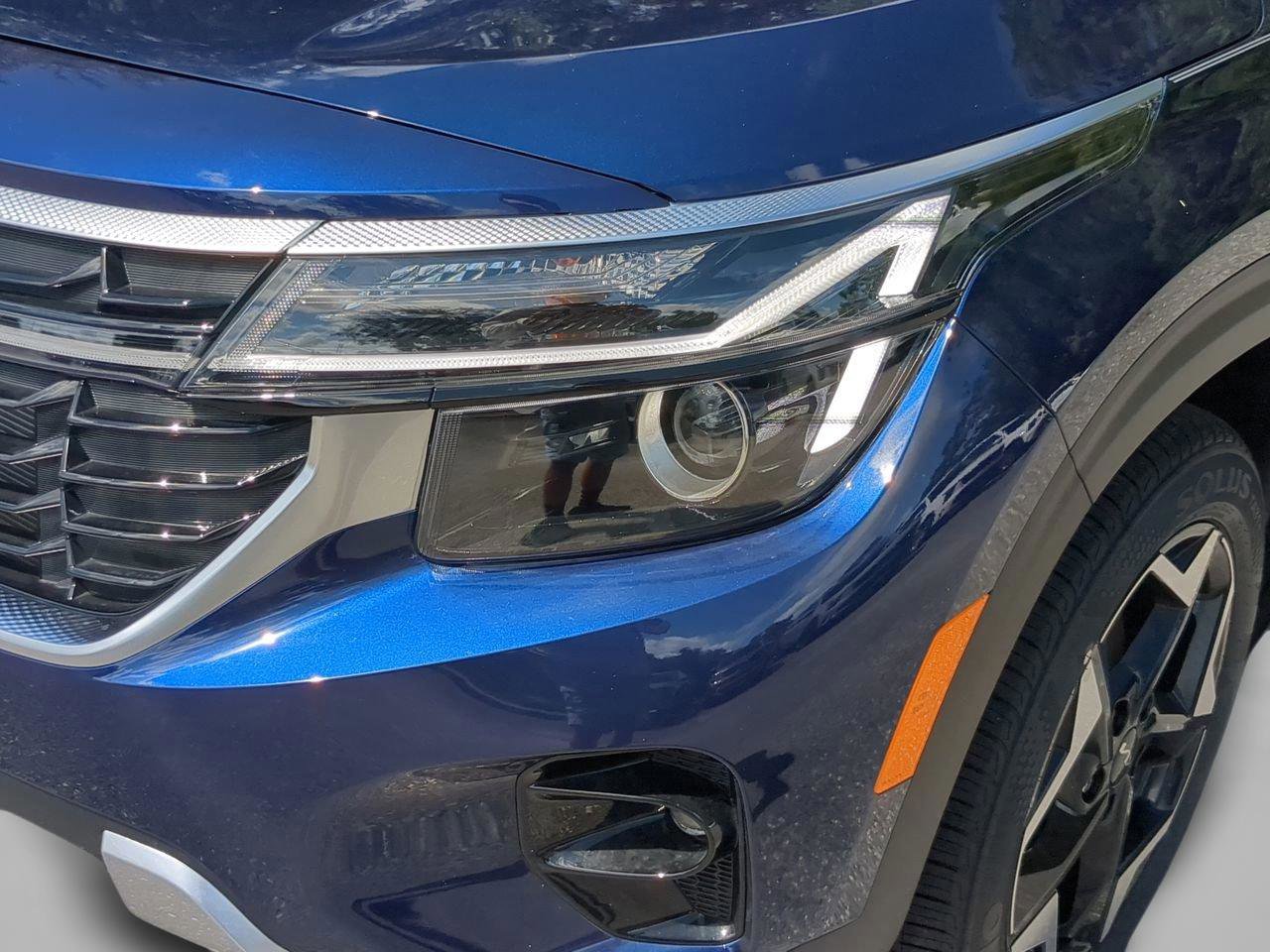 Certified 2026 Kia Seltos EX image 10