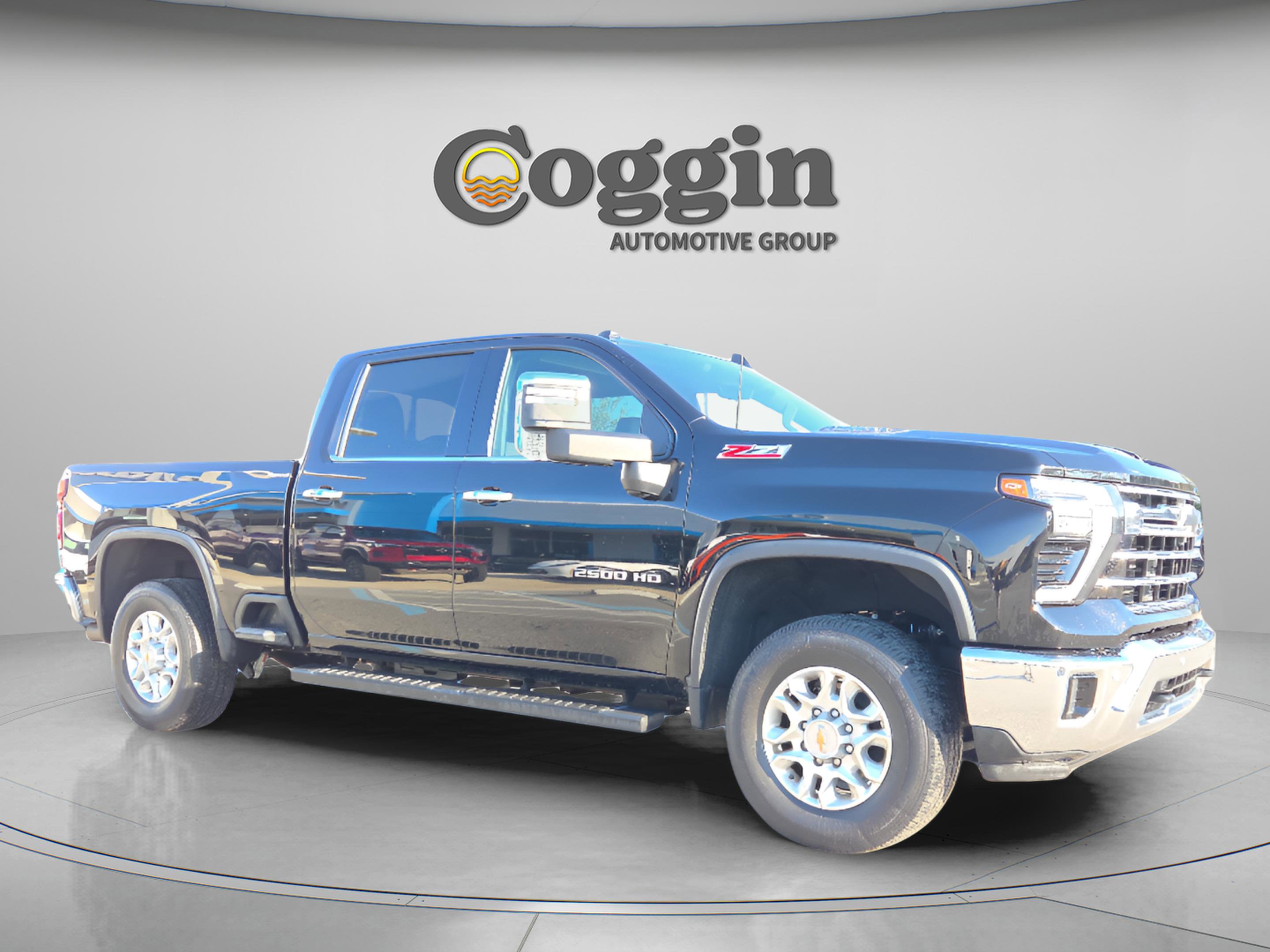 Used 2024 Chevrolet Silverado 2500 LTZ w/ LTZ Premium Package image 8