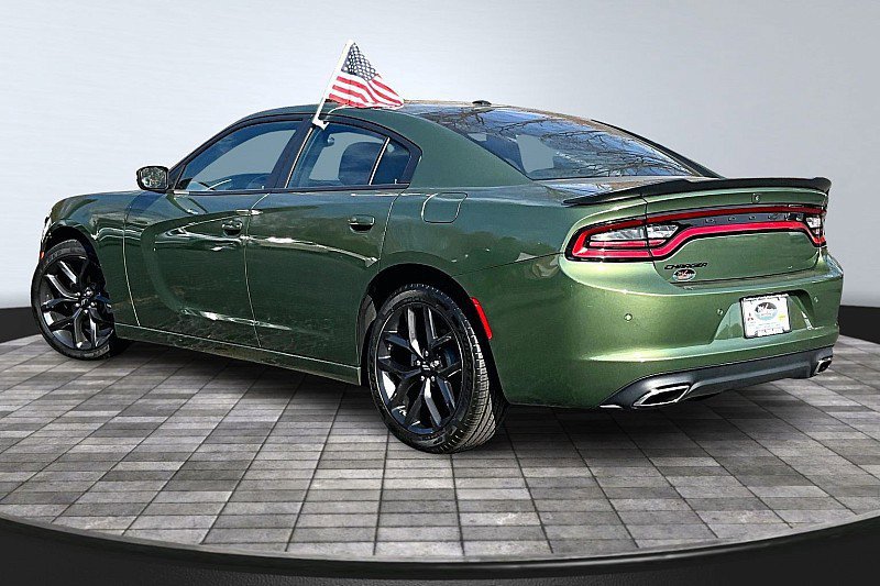 Used 2022 Dodge Charger SXT w/ Blacktop Package image 12