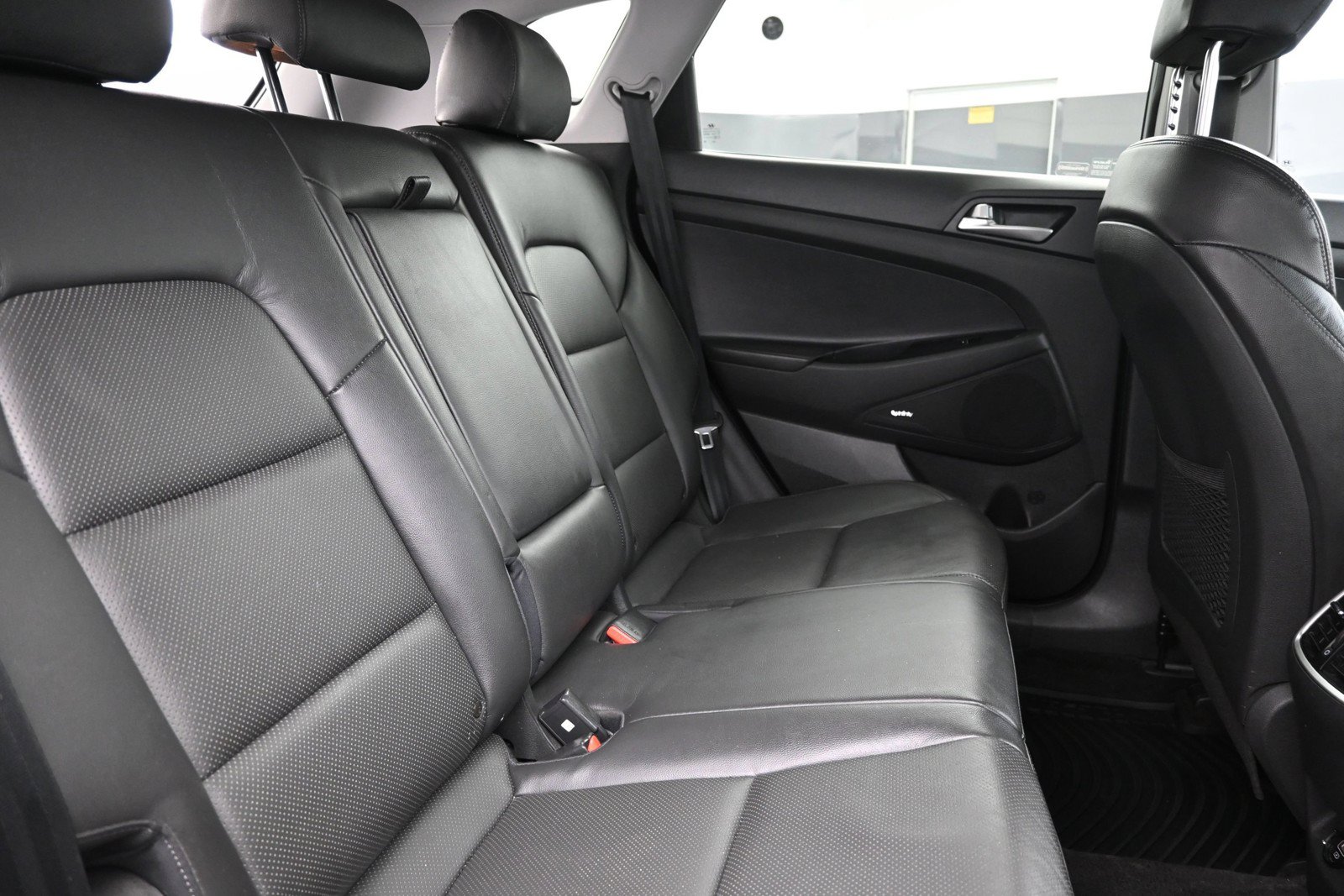 Used 2020 Hyundai Tucson Limited FWD image 25