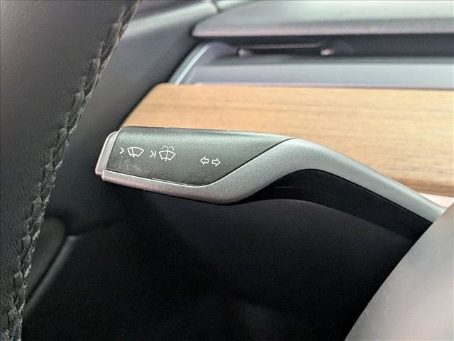 Used 2020 Tesla Model Y Long Range AWD/4WD image 15