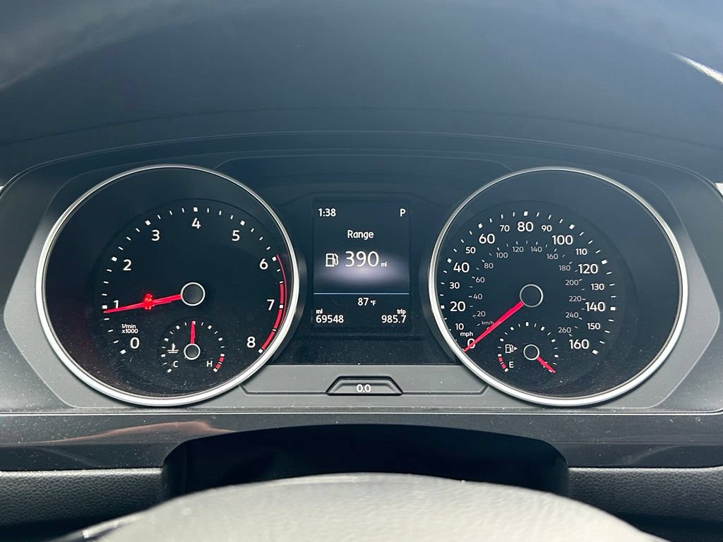 Used 2019 Volkswagen Tiguan SE AWD/4WD image 19