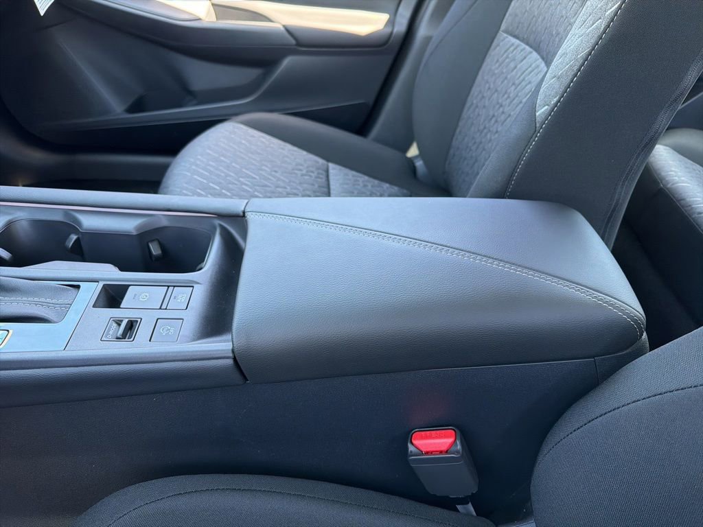 New 2026 Nissan Sentra SV w/ SV Convenience Package FWD image 10